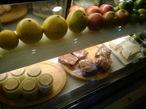 方屋(Found House)：廢棄工廠翻新!熱食CP>輕食的餐廳~方屋