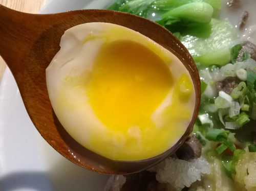 方屋(Found House)：廢棄工廠翻新!熱食CP>輕食的餐廳~方屋