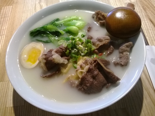 方屋(Found House)：廢棄工廠翻新!熱食CP>輕食的餐廳~方屋