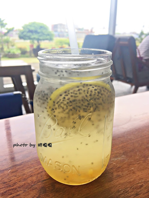 【新竹 竹北】喜木咖啡☕隱身在巷仔內、田野間的特色咖啡廳，環境舒服，餐點也令人留下深刻好印象，用餐有限時哦~