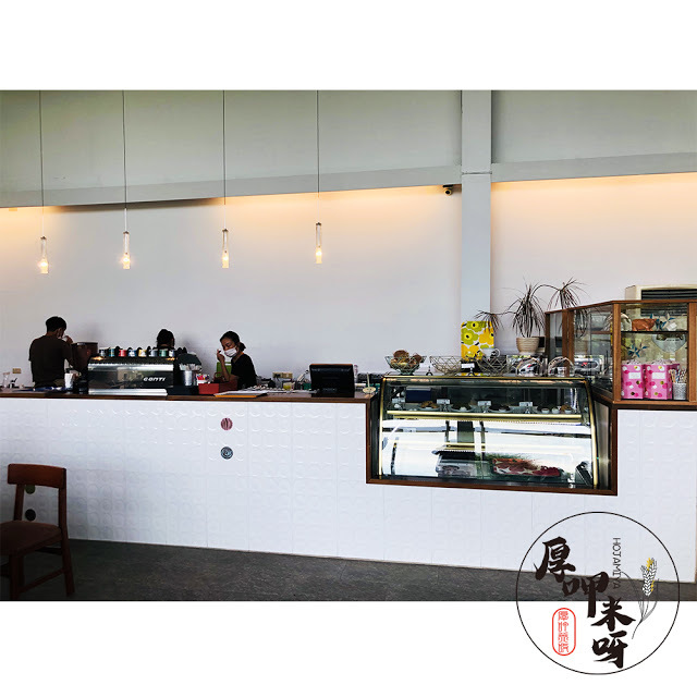 【厚呷米呀│新竹竹北】喜木咖啡 初訪 ㊣巷弄小店/㊣田中央玻璃屋/㊣特色司康好食/三五好友聊天放鬆必約/一不小心就錯過的好店㊣隱藏版咖啡下午茶 (無插座)