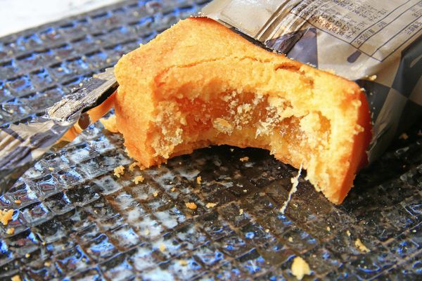 【中秋節月餅禮盒開箱文!】8家不同品牌老字號糕餅店評比!佳德糕餅、長興餅店、雪花齋、王師父餅舖、宝泉百年餅舖、台北犁記、月十二曲、君城本家,哪一家最推薦、最好吃!