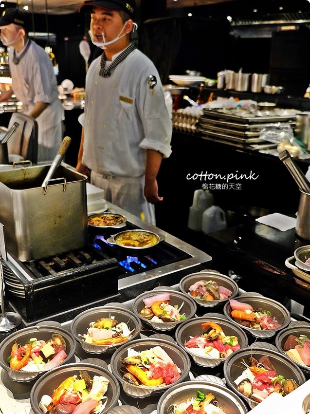 漢來海港吃到飽自助餐廳台中店重新開幕！最新菜色搶先看！人氣超夯想吃記得先訂位～