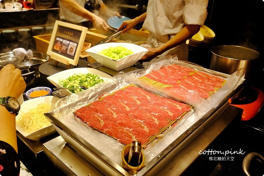 漢來海港吃到飽自助餐廳台中店重新開幕！最新菜色搶先看！人氣超夯想吃記得先訂位～