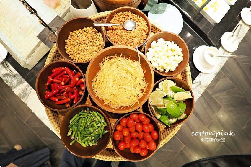 漢來海港吃到飽自助餐廳台中店重新開幕！最新菜色搶先看！人氣超夯想吃記得先訂位～