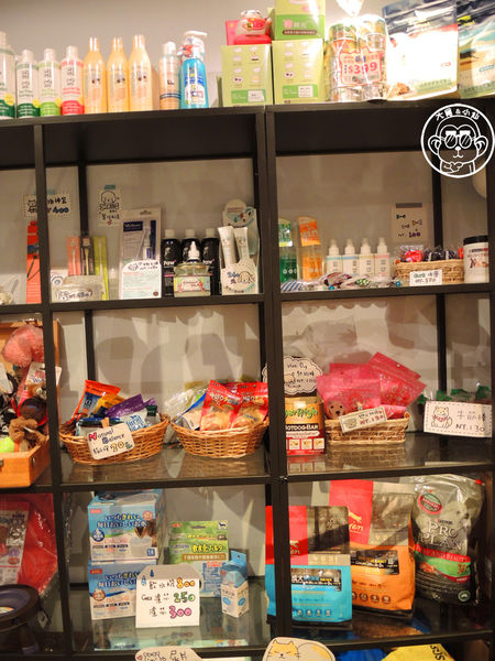 小春日和 動物雜貨:呷飽祙【台北松山・小春日和】結合寵物美容的複合式咖啡廳 小春日和 動物雜貨:呷飽祙【台北松山・小春日和】結合寵物美容的複合式咖啡廳