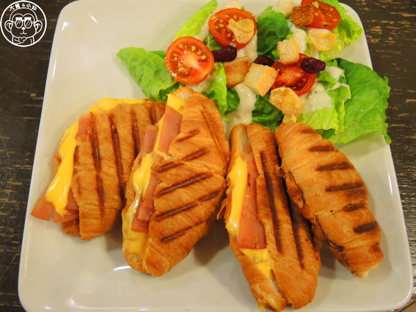 小春日和 動物雜貨:呷飽祙【台北松山・小春日和】結合寵物美容的複合式咖啡廳 小春日和 動物雜貨:呷飽祙【台北松山・小春日和】結合寵物美容的複合式咖啡廳