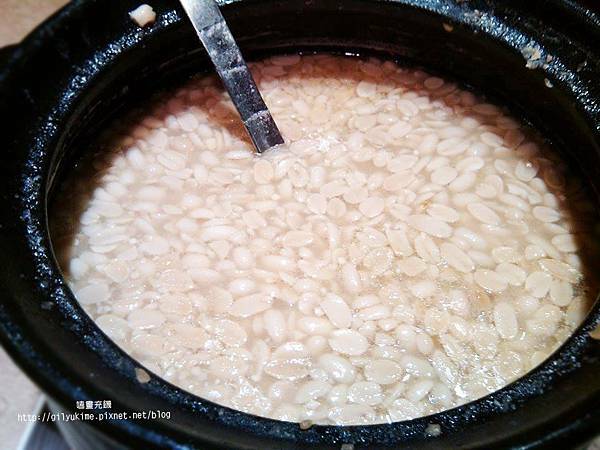 10833602_617471128380223_246806936_n