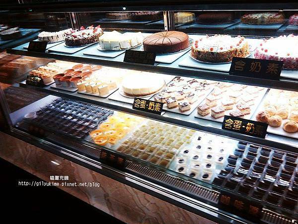 10818899_617471218380214_1373695213_n