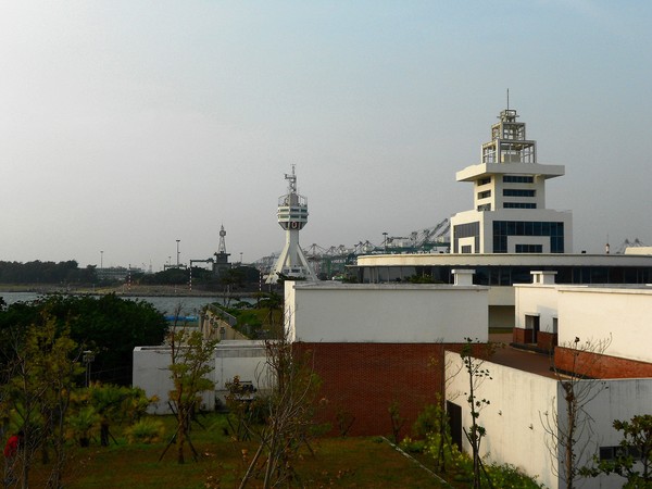 紅毛港文化園區：文化公車遊趣(十二) ~大船入港..  紅毛港篇