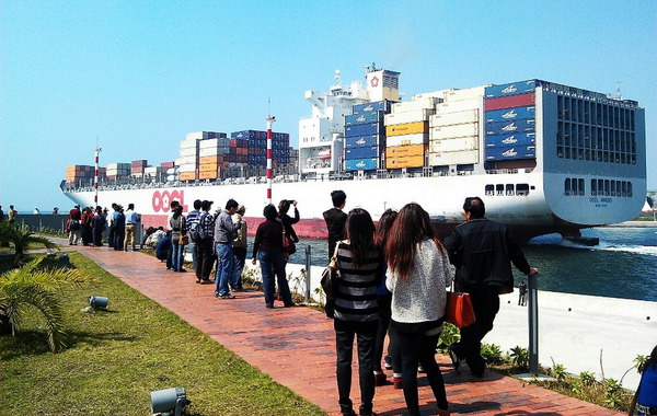 紅毛港文化園區：文化公車遊趣(十二) ~大船入港..  紅毛港篇