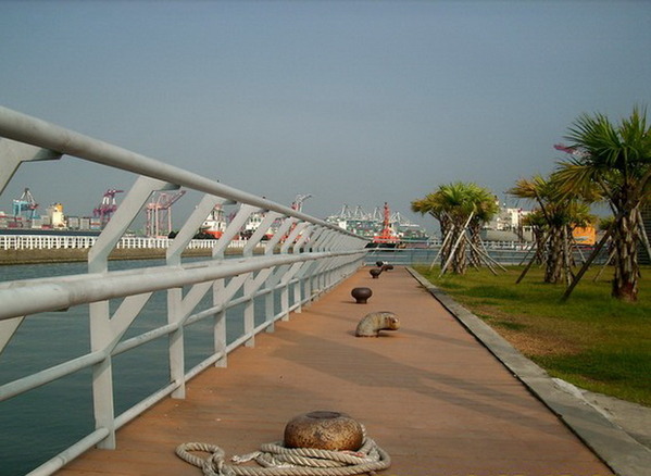 紅毛港文化園區：文化公車遊趣(十二) ~大船入港..  紅毛港篇