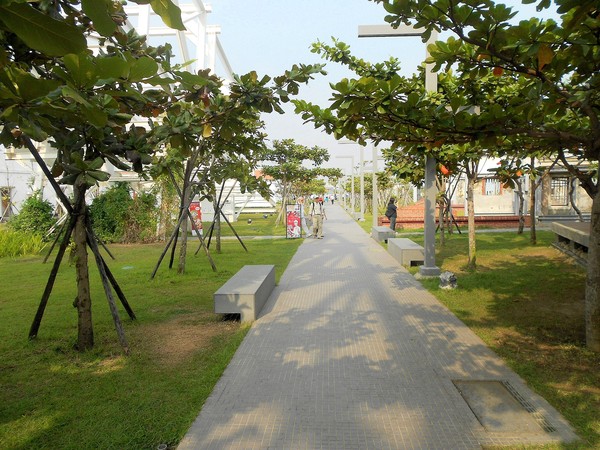 紅毛港文化園區：文化公車遊趣(十二) ~大船入港..  紅毛港篇