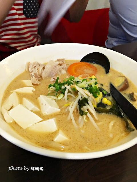【台中 龍井】味之初頂級拉麵>>Q彈可口的美味的台式拉麵