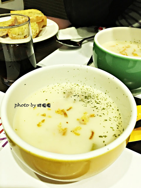 【台中 南屯】一川禾牛※紅得發紫的牛肉※牛排和雞腿排都是一絕啊!!!!宵夜場+1