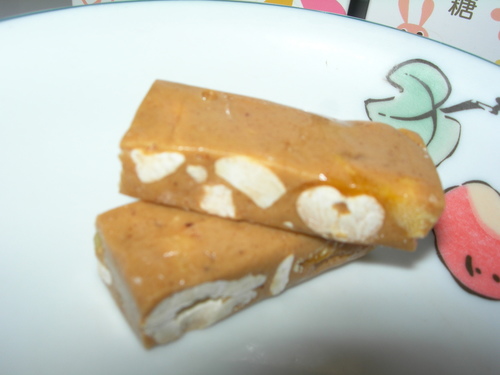 康天養生黑糖SugarBabe 草莓牛軋糖、鳳梨牛軋糖