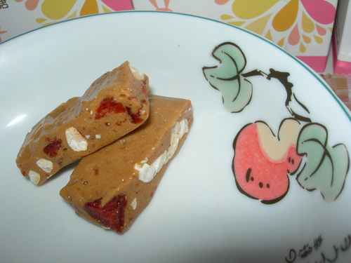 康天養生黑糖SugarBabe 草莓牛軋糖、鳳梨牛軋糖