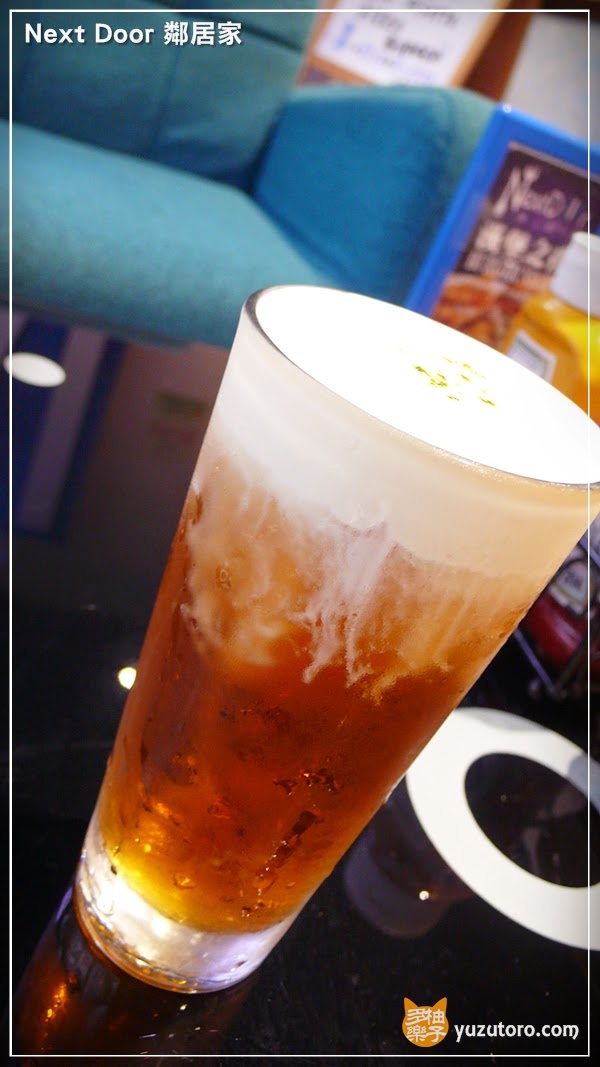 【試吃】Next Door 鄰居家:多汁手打漢堡肉加融化起司薯條,超犯規組合!