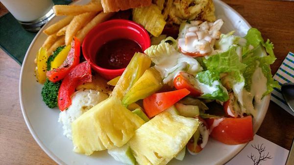 28783499_1806512369380444_3500432617954515568_n