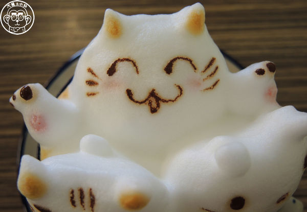 my cofi：Jul 15 Sat 2017 呷飽祙【高雄･My cofi】客製化立體拉花好囂張