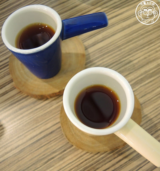 my cofi：Jul 15 Sat 2017 呷飽祙【高雄･My cofi】客製化立體拉花好囂張