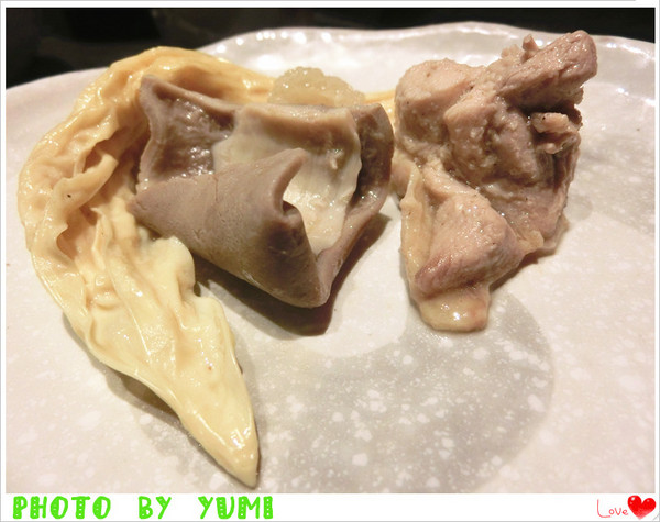 這一鍋皇室祕藏鍋物(朝富殿):【台中食記】七期特區美食!85度C集團也開火鍋店啦@這一鍋皇室秘藏鍋物(朝富殿) 這一鍋皇室祕藏鍋物(朝富殿):【台中食記】七期特區美食!85度C集團也開火鍋店啦@這一鍋皇室秘藏鍋物(朝富殿)