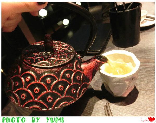 這一鍋皇室祕藏鍋物(朝富殿):【台中食記】七期特區美食!85度C集團也開火鍋店啦@這一鍋皇室秘藏鍋物(朝富殿) 這一鍋皇室祕藏鍋物(朝富殿):【台中食記】七期特區美食!85度C集團也開火鍋店啦@這一鍋皇室秘藏鍋物(朝富殿)