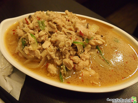 【台中。雲泰屋】-泰、緬、雲南平價小吃。愛吃泰式料理不可錯過