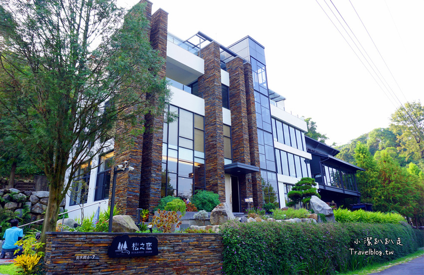 台中新社景點一日遊》花現秘境一日遊:2019台中國際花毯節、松之戀落羽松祕境、眉泉咖啡莊園、利旺文心蘭花園 - 小潔趴趴走旅遊札記