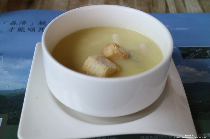 【新北石碇區】石碇美食『LOFT17 森活休閒園區』#無菜單料理 #下午茶