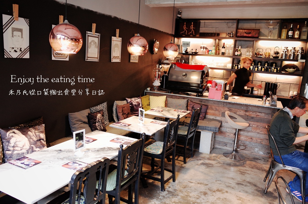 16-12-27-22-46-28-137_deco.jpg 16-12-27-22-46-28-137_deco.jpg