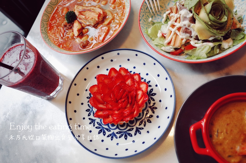 16-12-28-14-23-38-417_deco.jpg 16-12-28-14-23-38-417_deco.jpg