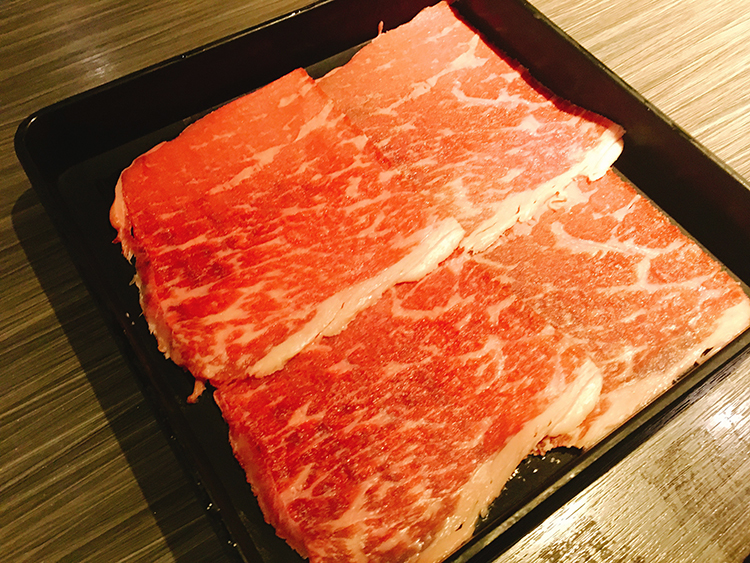 醉麻辣,東區麻辣鍋,東區鴛鴦鍋,國父紀念館甜點吃到飽,朕店麻辣鍋,碼頭麻辣火鍋,蒙古紅麻辣火鍋,青花驕,藍公館,四川麻辣鍋,重慶麻辣鍋