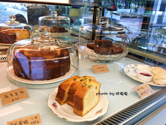 【台中 西區】軟鐵英式早餐soft metal※美到不像話的店，充滿裝置藝術與雜貨※