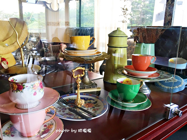 【台中 西區】軟鐵英式早餐soft metal※美到不像話的店，充滿裝置藝術與雜貨※