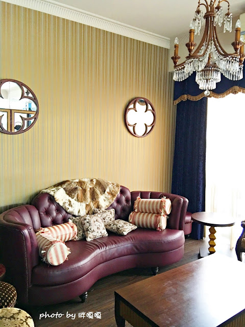 【台中 西區】軟鐵英式早餐soft metal※美到不像話的店，充滿裝置藝術與雜貨※