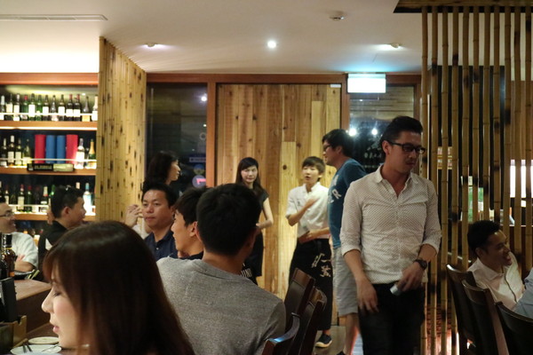 一鷺炭火燒鳥工房：【台北美食】一鷺炭火燒鳥工房(松江)@捷運行天宮站