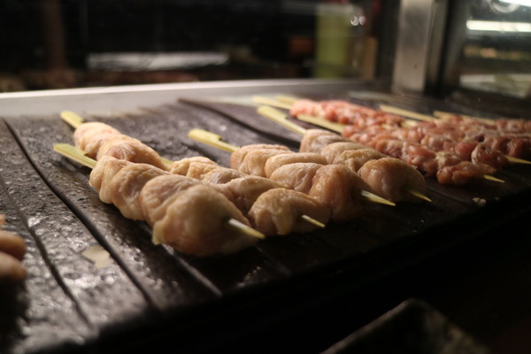 一鷺炭火燒鳥工房：【台北美食】一鷺炭火燒鳥工房(松江)@捷運行天宮站
