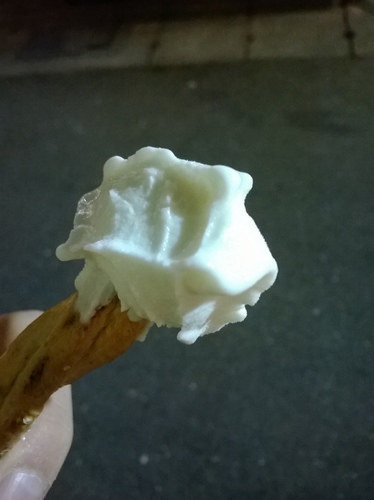 濃縮鮮乳的霜淇淋、創意激發新口味----白鬍子牛奶霜淇淋