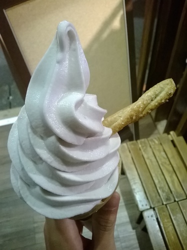 濃縮鮮乳的霜淇淋、創意激發新口味----白鬍子牛奶霜淇淋