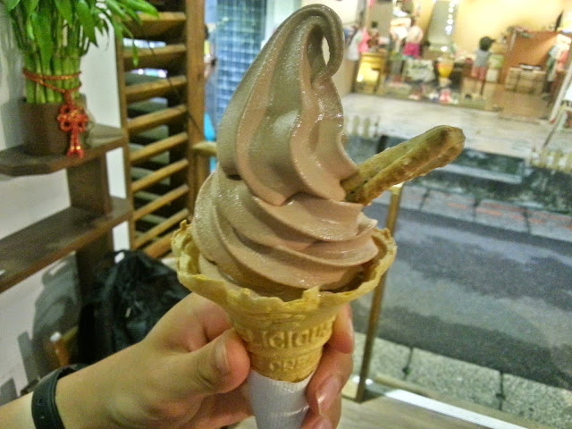 【台北】白鬍子 Milk Beard 鮮奶霜淇淋.初體驗^O^