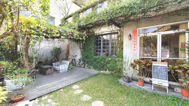 台南中西區︱一緒二咖啡民居：是老宅咖啡廳也是洋房民宿 必吃精緻豐盛早午餐(菜單) 台南美食 台南特色民宿