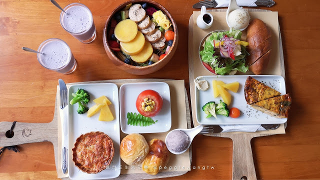 台南中西區︱一緒二咖啡民居：是老宅咖啡廳也是洋房民宿 必吃精緻豐盛早午餐(菜單) 台南美食 台南特色民宿