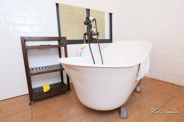 一緒二咖啡：【台南美食】是民宿也是咖啡館！城市中的休憩好去處：一緒二咖啡 Cafe Isshoni