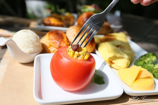 一緒二咖啡：【台南美食】是民宿也是咖啡館！城市中的休憩好去處：一緒二咖啡 Cafe Isshoni