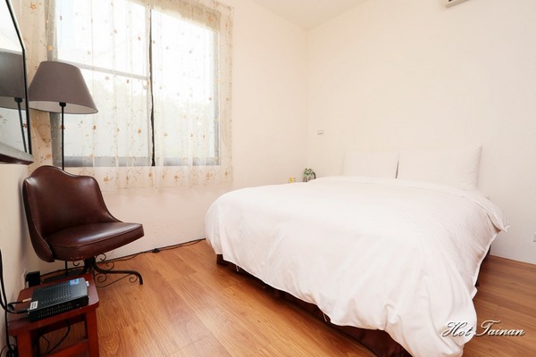 一緒二咖啡：【台南美食】是民宿也是咖啡館！城市中的休憩好去處：一緒二咖啡 Cafe Isshoni