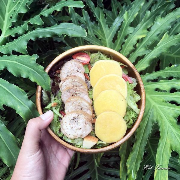 一緒二咖啡：【台南美食】是民宿也是咖啡館！城市中的休憩好去處：一緒二咖啡 Cafe Isshoni