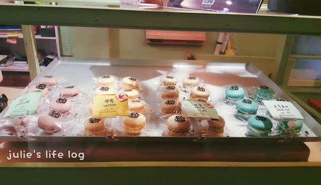Food｜台南中西區｜拾參馬卡龍－府城伴手禮新選擇，減糖義式馬卡龍，甜美可愛無負擔