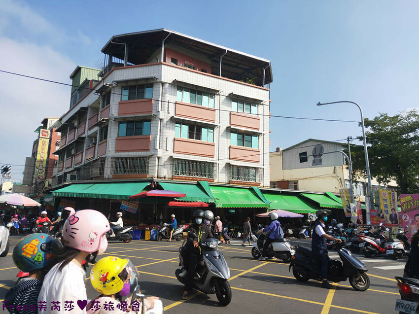 彰化飯店【康橋商旅】舒適敞亮家庭房型.午茶點心豐盛早餐ＣＰ值高│樓下逛菜市場超熱鬧│員林火車站│彰化員林