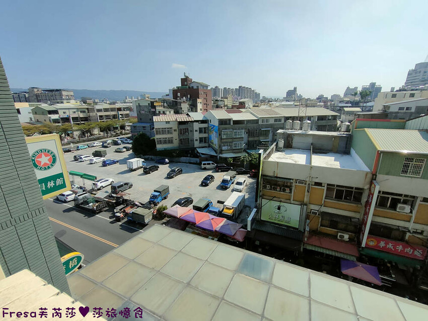 彰化飯店【康橋商旅】舒適敞亮家庭房型.午茶點心豐盛早餐ＣＰ值高│樓下逛菜市場超熱鬧│員林火車站│彰化員林飯店 - Fresa芙芮莎♥莎旅憶食